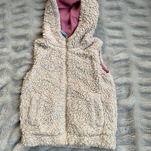 Girls’ Mini Boden Sherpa Hooded Vest